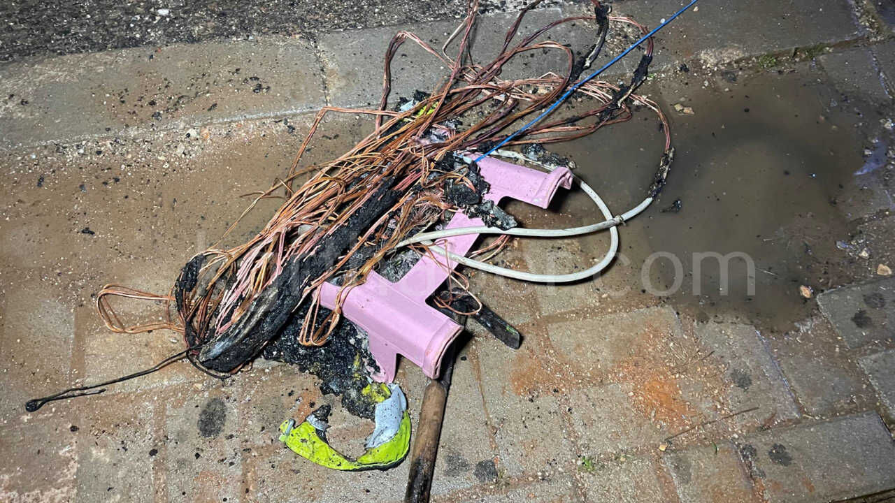 Bodrum Katindaki Prizden Cikan Yangini Itfaiye Sondurdu7