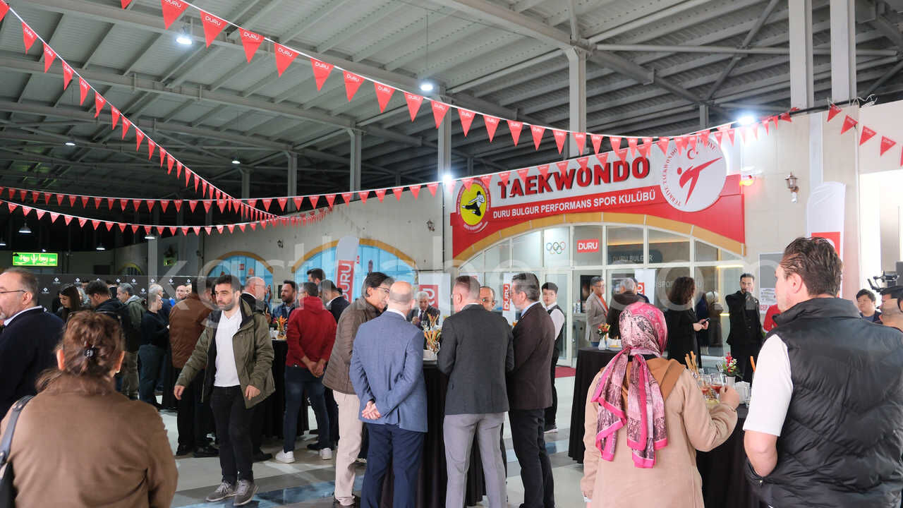 Duru Bulgurdan Karamana Dev Spor Yatirimi Duru Bulgur Performans Spor Kulubu Acildi0