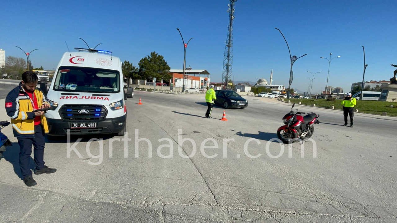 Hafif Ticari Aracla Motosikletin Carpistigi Kaza Kamerada 1 Yarali0