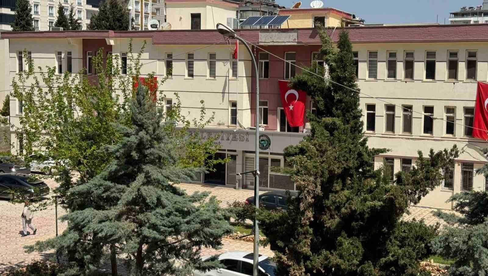 Halfeti Belediyesine Operasyon 49 Supheli Gozaltina Alindi (1)