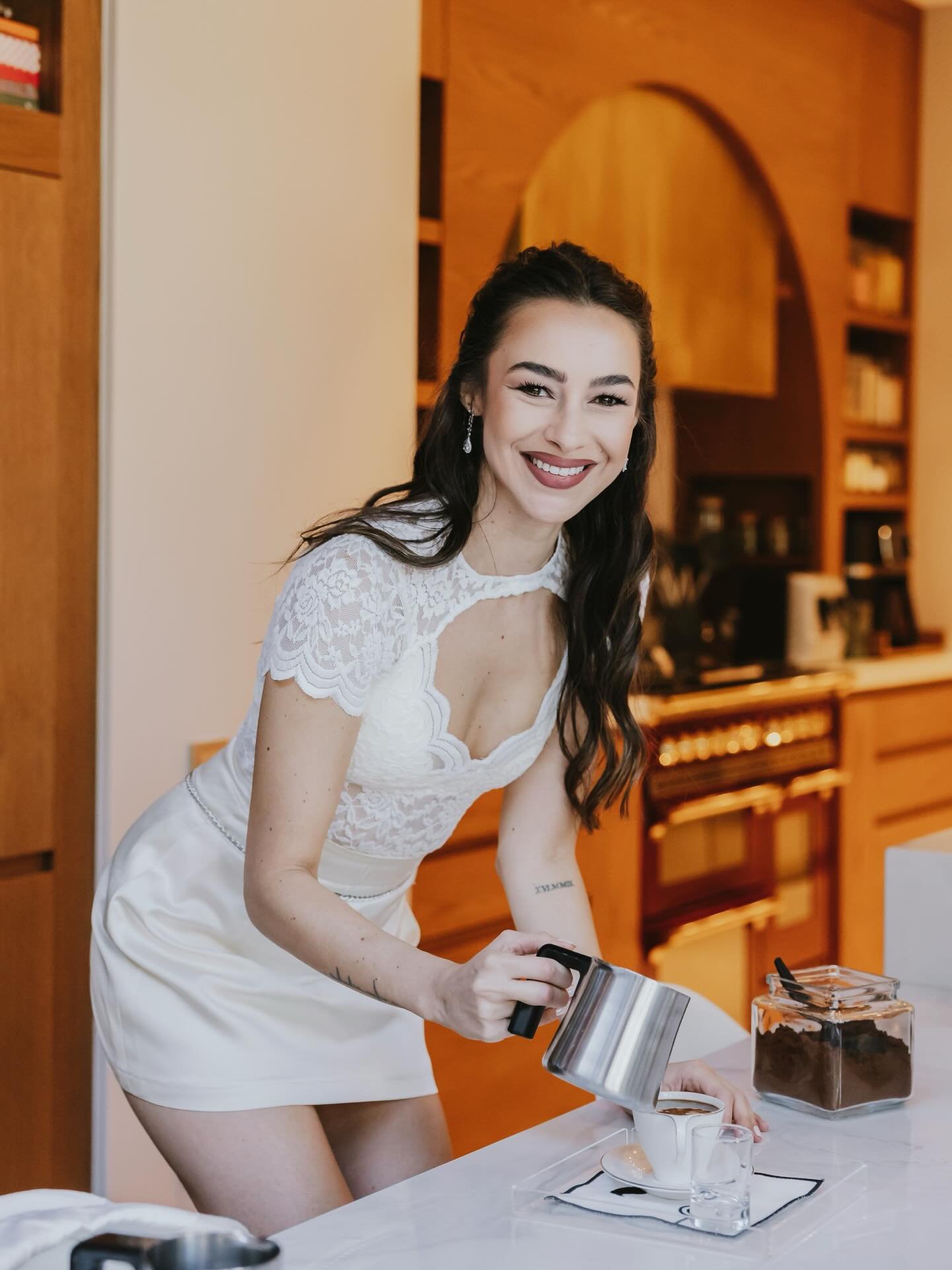 Hira Koyuncuoglundan Sevindiren Haber Unlu Oyuncu Nisanlandi (6)