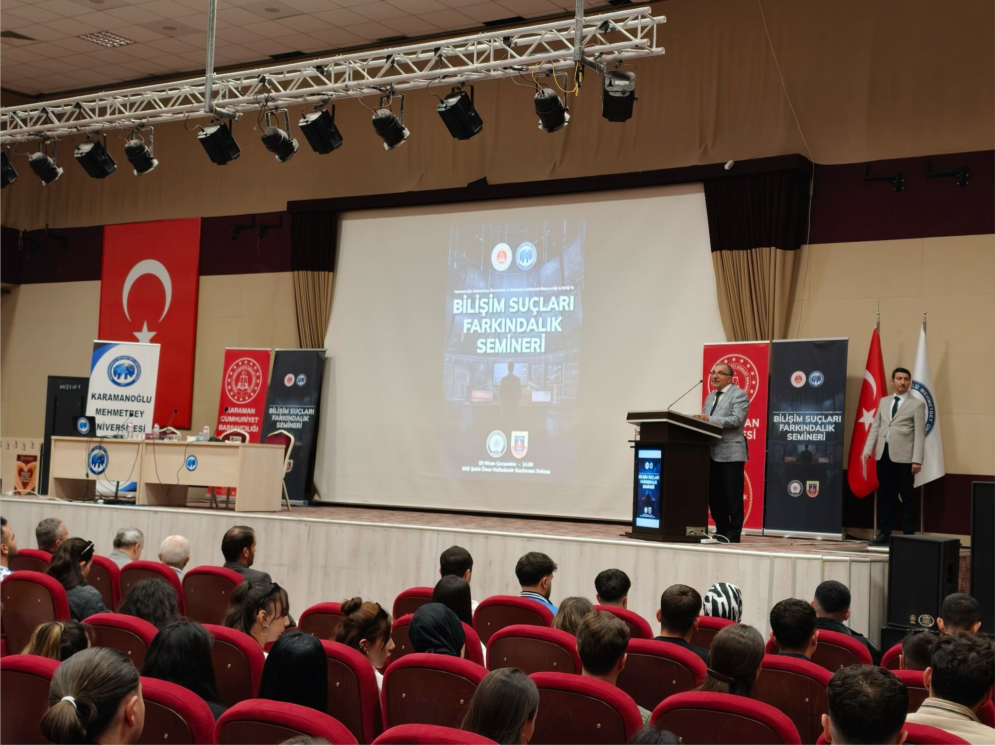 Karamanda Bilisim Suclari Farkindalik Semineri Duzenlendi (3)