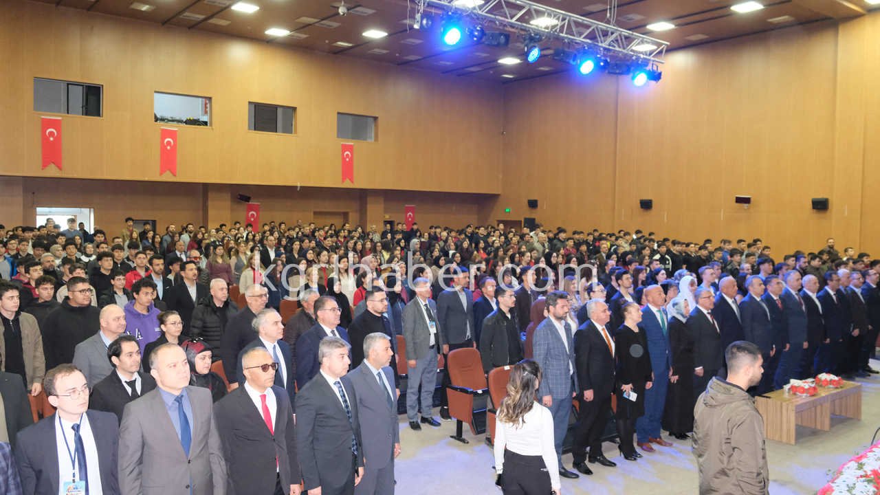 Karamanda Dev Istihdam Bulusmasi Kariyer Gunleri Kapilarini Acti10