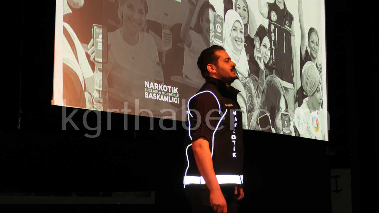 Karamanda En Iyi Narkotik Polisi Anne Seminerine Yogun Ilgi1