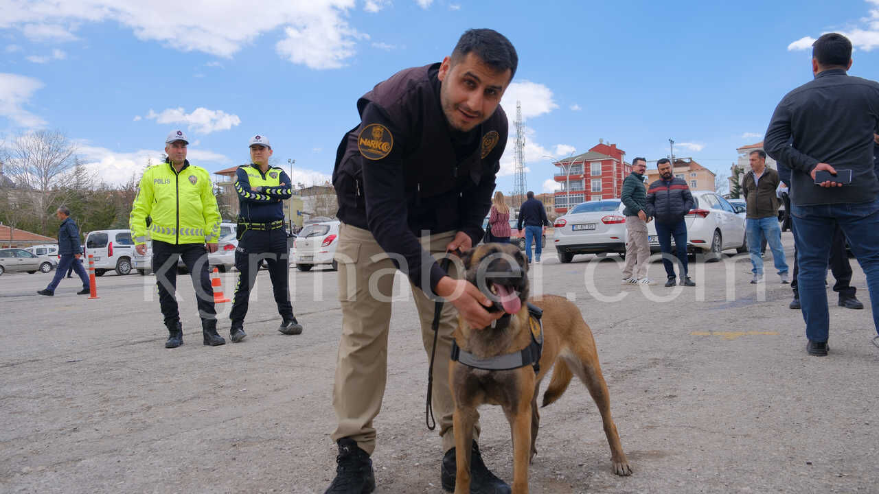 Karamanda En Iyi Narkotik Polisi Anne Seminerine Yogun Ilgi15