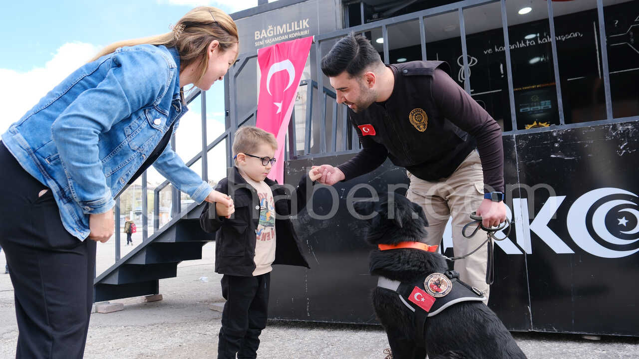 Karamanda En Iyi Narkotik Polisi Anne Seminerine Yogun Ilgi24