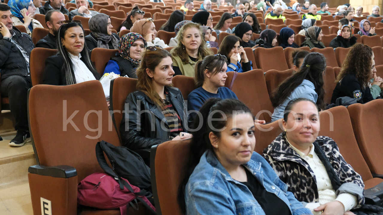 Karamanda En Iyi Narkotik Polisi Anne Seminerine Yogun Ilgi25