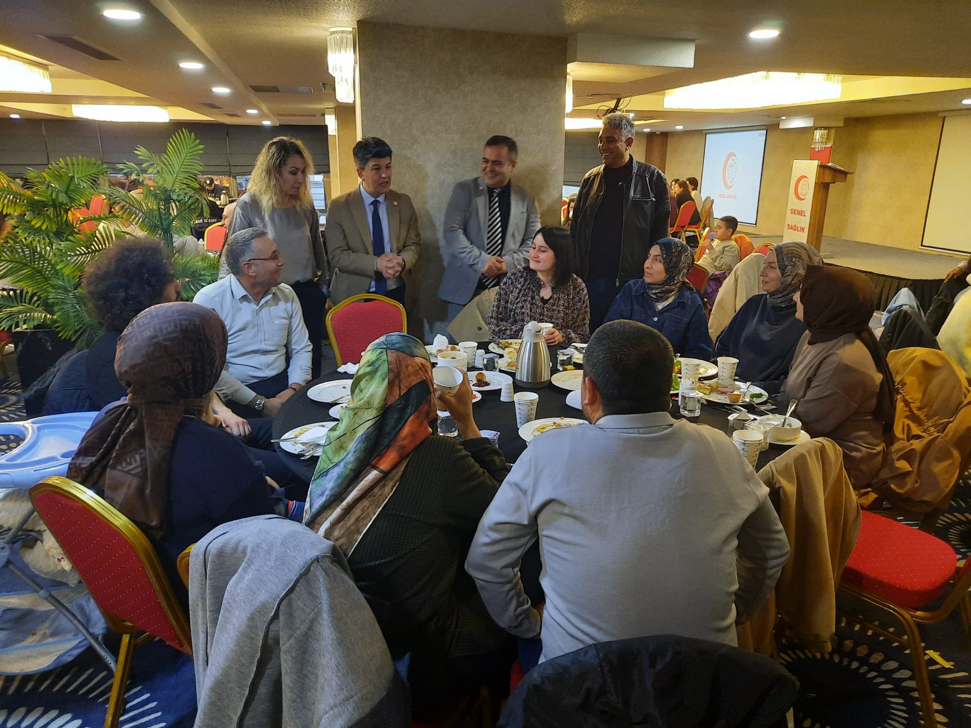 Karamanda Genel Saglik Is Uyeleri Kahvalti Programinda Bulustu (2)