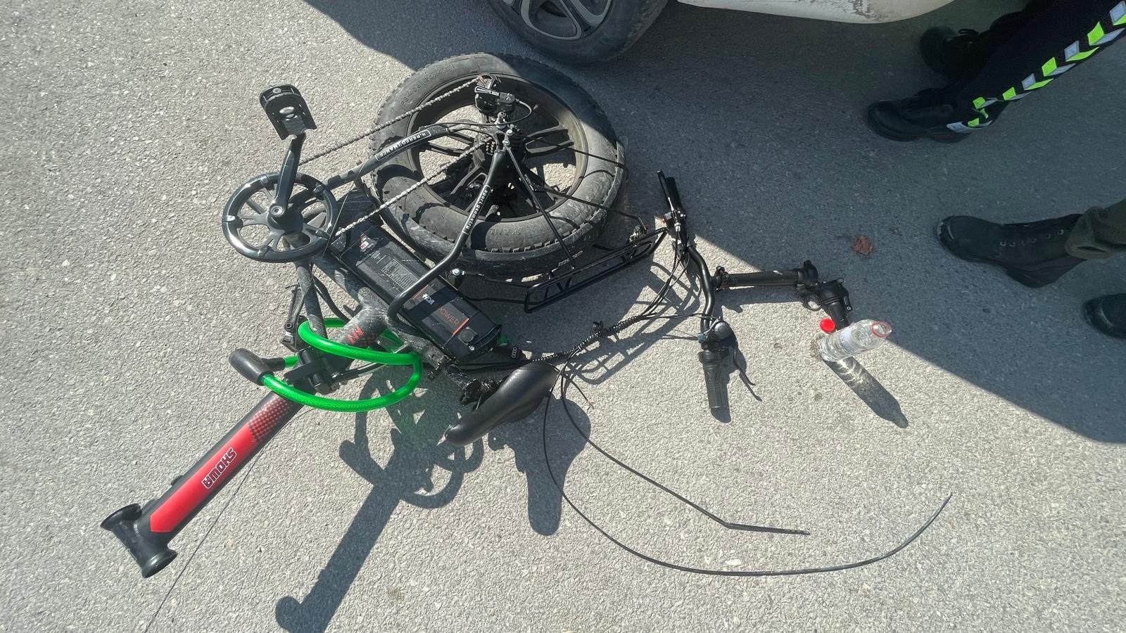 Karamanda Kaza Bisiklet Parcalandi 13 Yasindaki Cocuk Yarali (2)