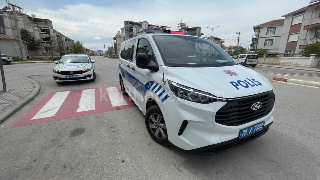 Karamanda Otomobille Motokurye Carpisti 1 Yarali0