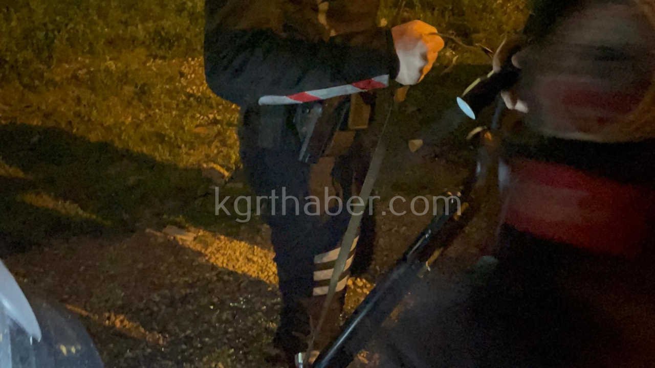 Karamanda Silahli Sahis Ihbari Ekipleri Harekete Gecirdi3