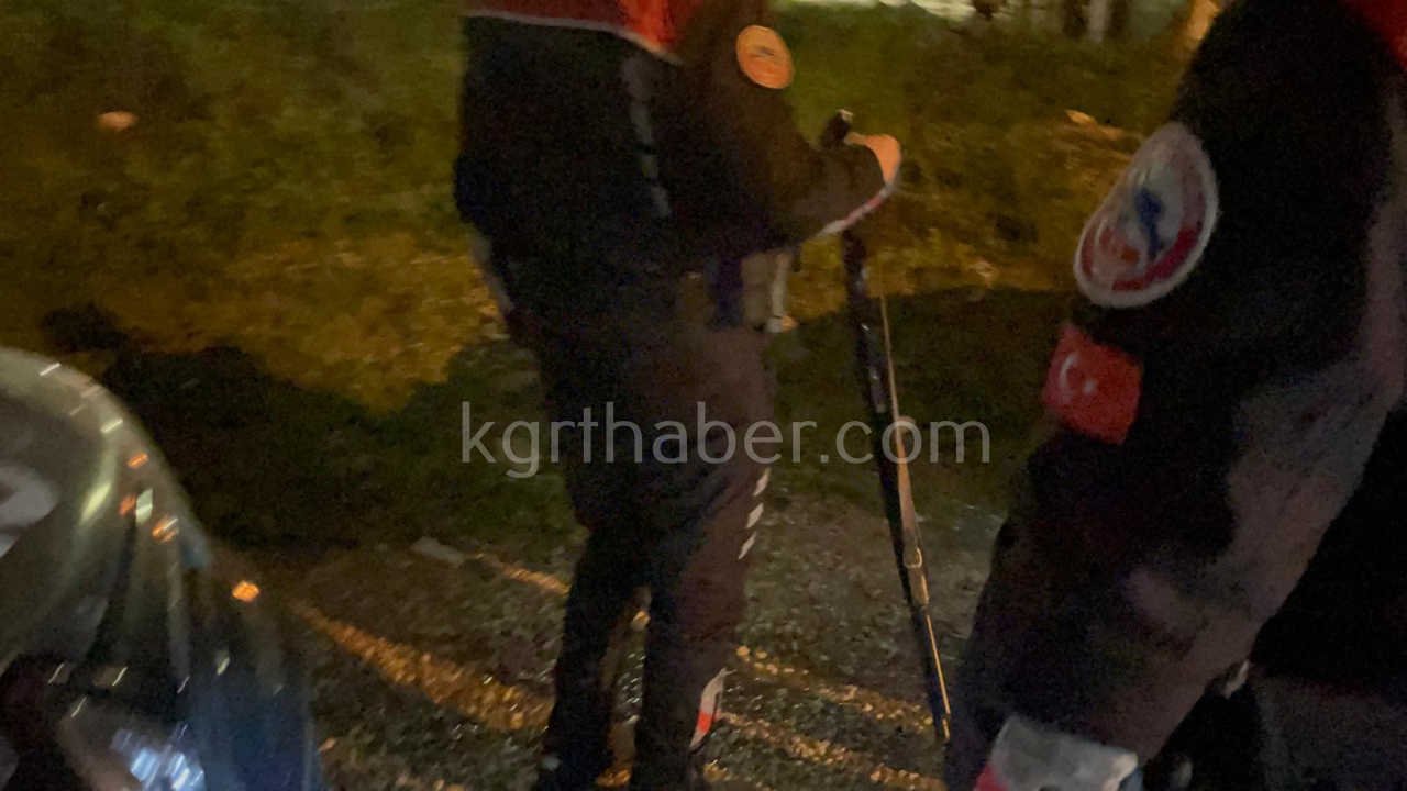 Karamanda Silahli Sahis Ihbari Ekipleri Harekete Gecirdi4