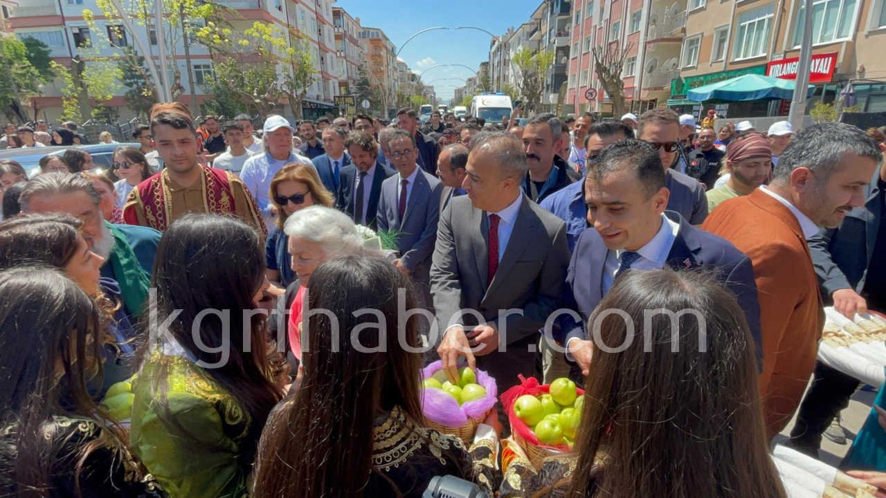 Karamandan Konyaya Gonul Koprusu 8 Uluslararasi Yuruyus Gerceklesti6