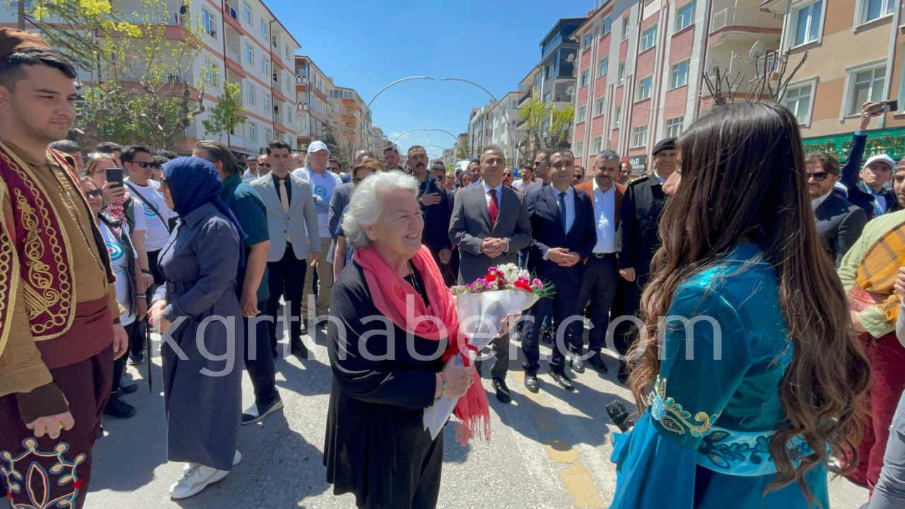 Karamandan Konyaya Gonul Koprusu 8 Uluslararasi Yuruyus Gerceklesti9