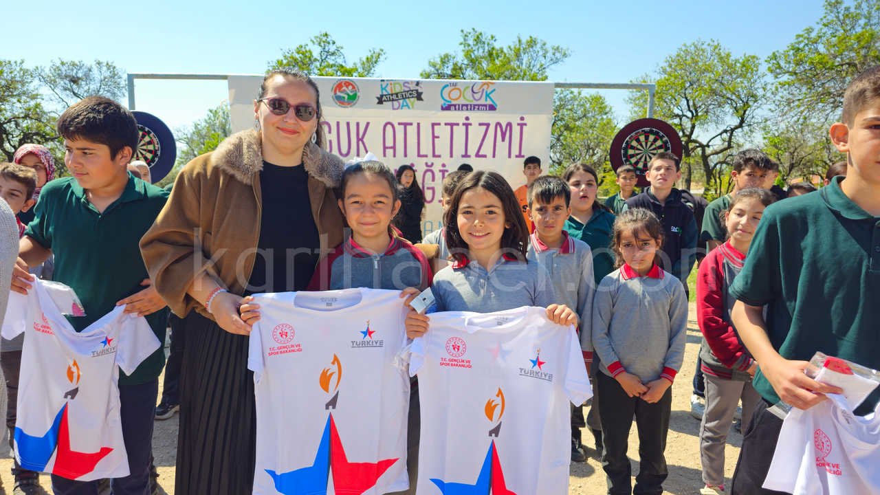 Kisecikte Super Cocuklar Pistte Costu Sporla Dolu Bir Gun Yasandi5