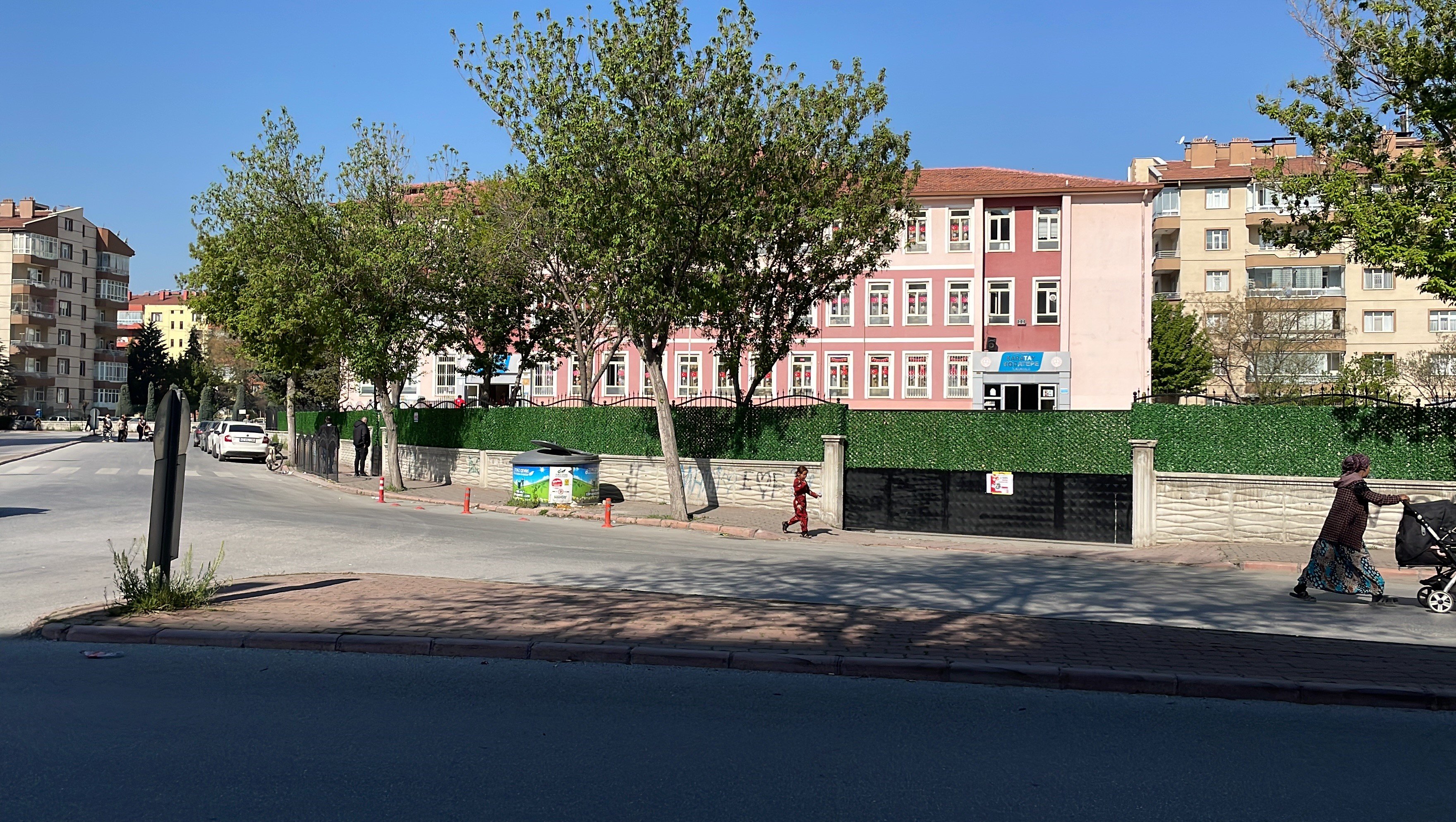 Konyada Skandal Olay Okula Gelen Aile 8 Yasindaki Iki Cocugu Darp Etti (2)