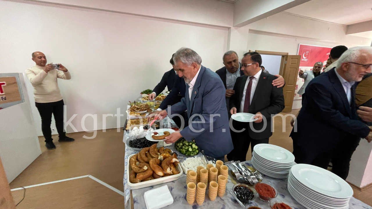 Saadet Partisi Genel Baskan Yardimcisi Sinan Tekin Karamanda5