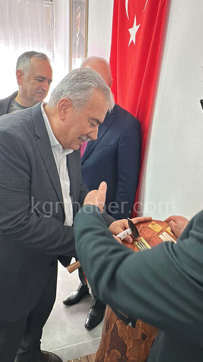 Sair Ve Yazarlar Karamanda Tek Cati Altinda Toplandi3