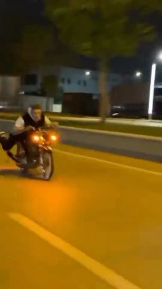 Trafikte Tehlikeli Anlar Motosiklet Surucusune 200 Bin Tl Ceza (1)