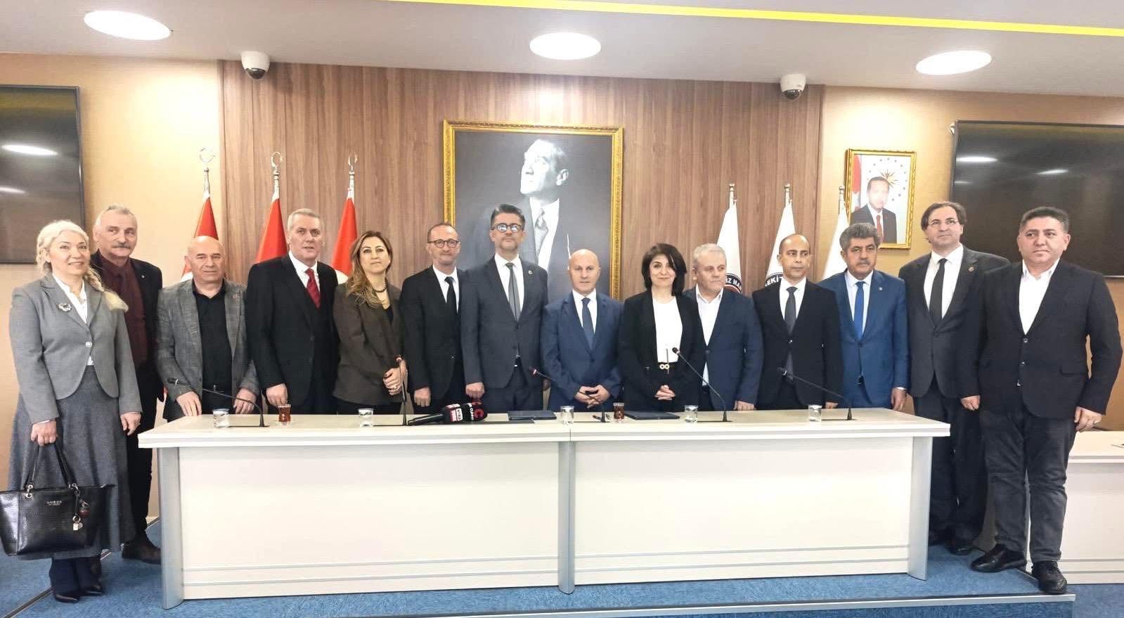 Turk Basininda Kritik Tartisma Gazetecilikte Yeni Donem Mi Basliyor (3)