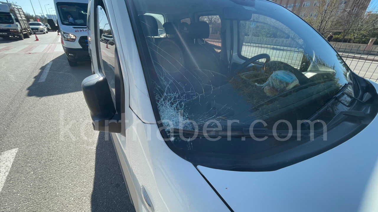 Universiteli Genc Kiz Kazada Agir Yaralandi10