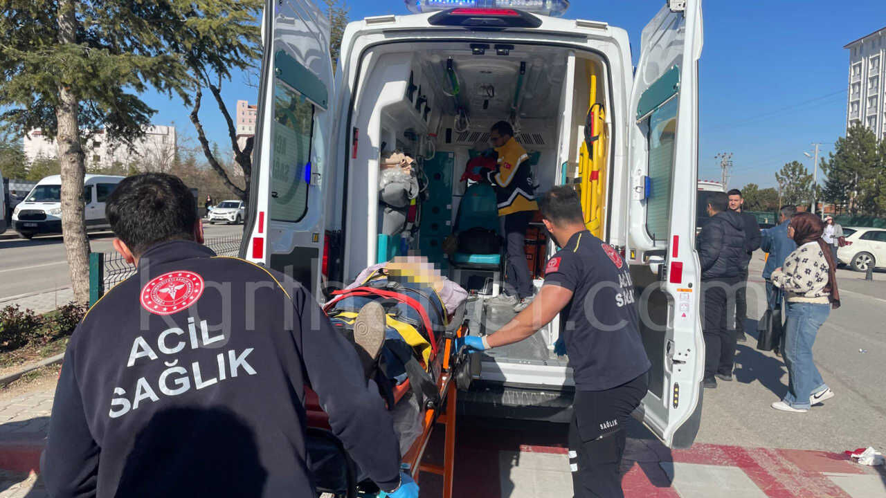 Universiteli Genc Kiz Kazada Agir Yaralandi8