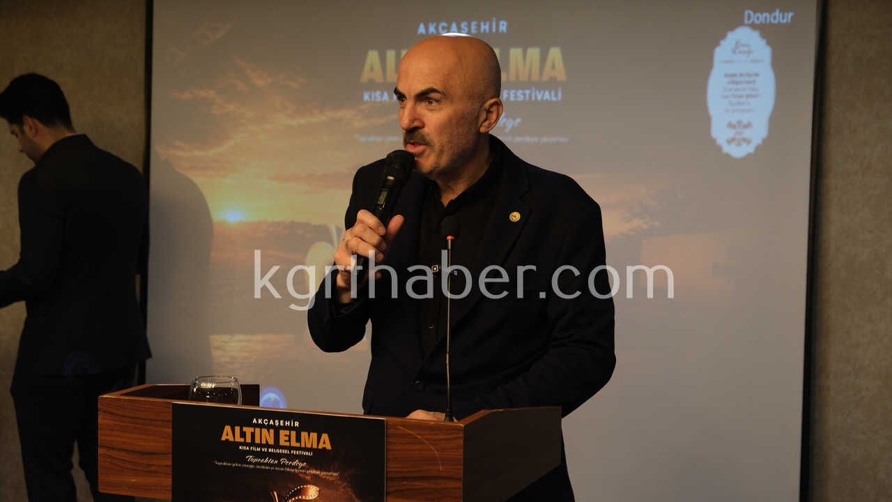 Akcasehirde Altin Elma Film Festivali Icin Geri Sayim Basladi Onur Konugu Turkan Soray0