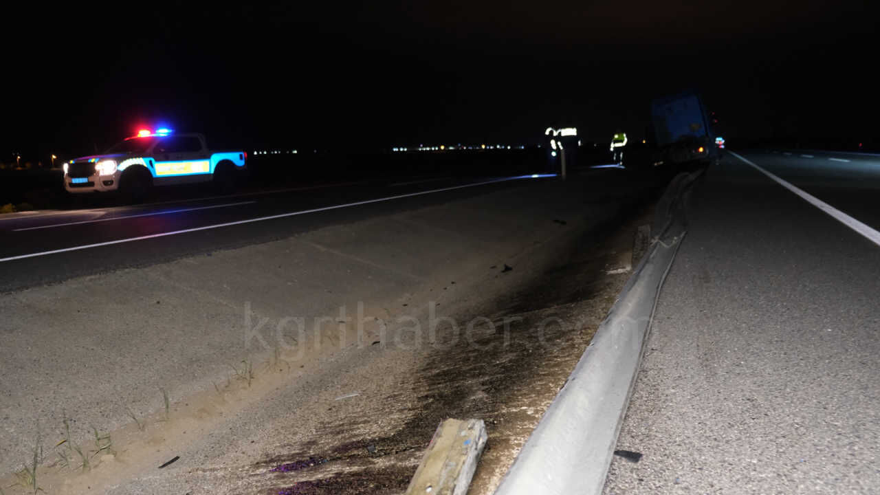 Bariyerlere Carparak 100 Metre Suruklenen Tir Refuje Dustu 1 Yarali14