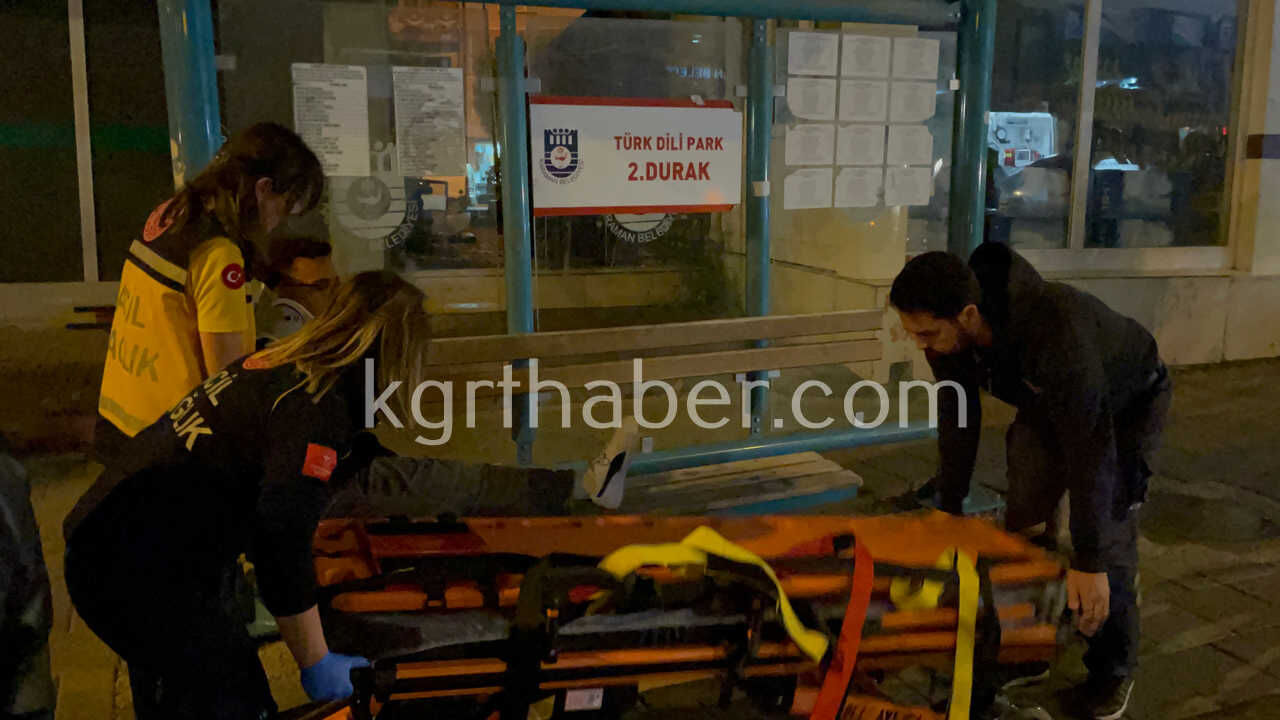 Elektrikli Bisikletin Carptigi Yaya Yaralandi Surucunun Aracindan Musta Cikti6