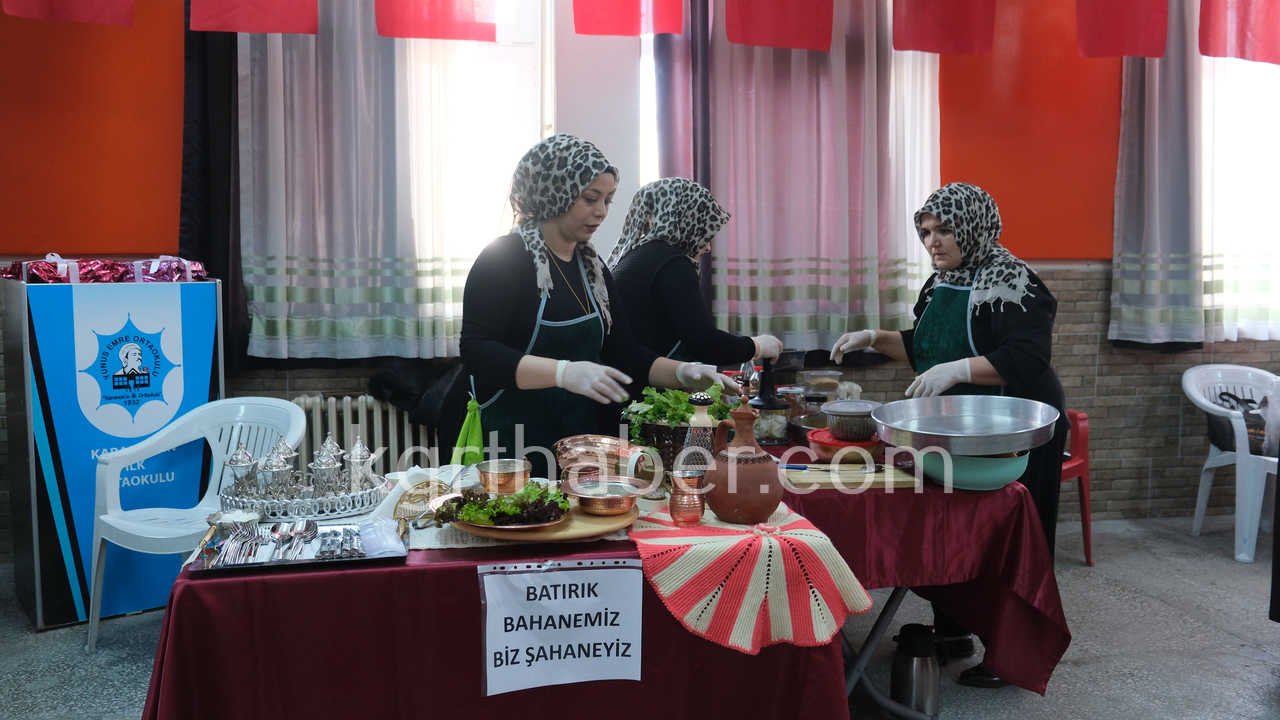 Karamanda Anneler Gunune Ozel Batirik Yarismasi8