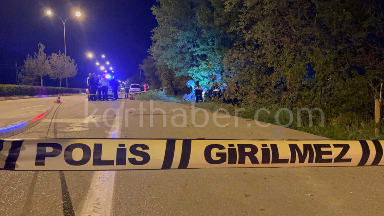 Karamanda Dugun Konvoyunda Feci Kaza 1 Olu 1 Yarali (6)