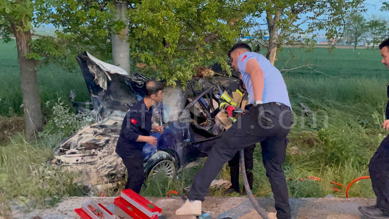 Karamanda Dugun Konvoyunda Feci Kaza 1 Olu 1 Yarali (8)