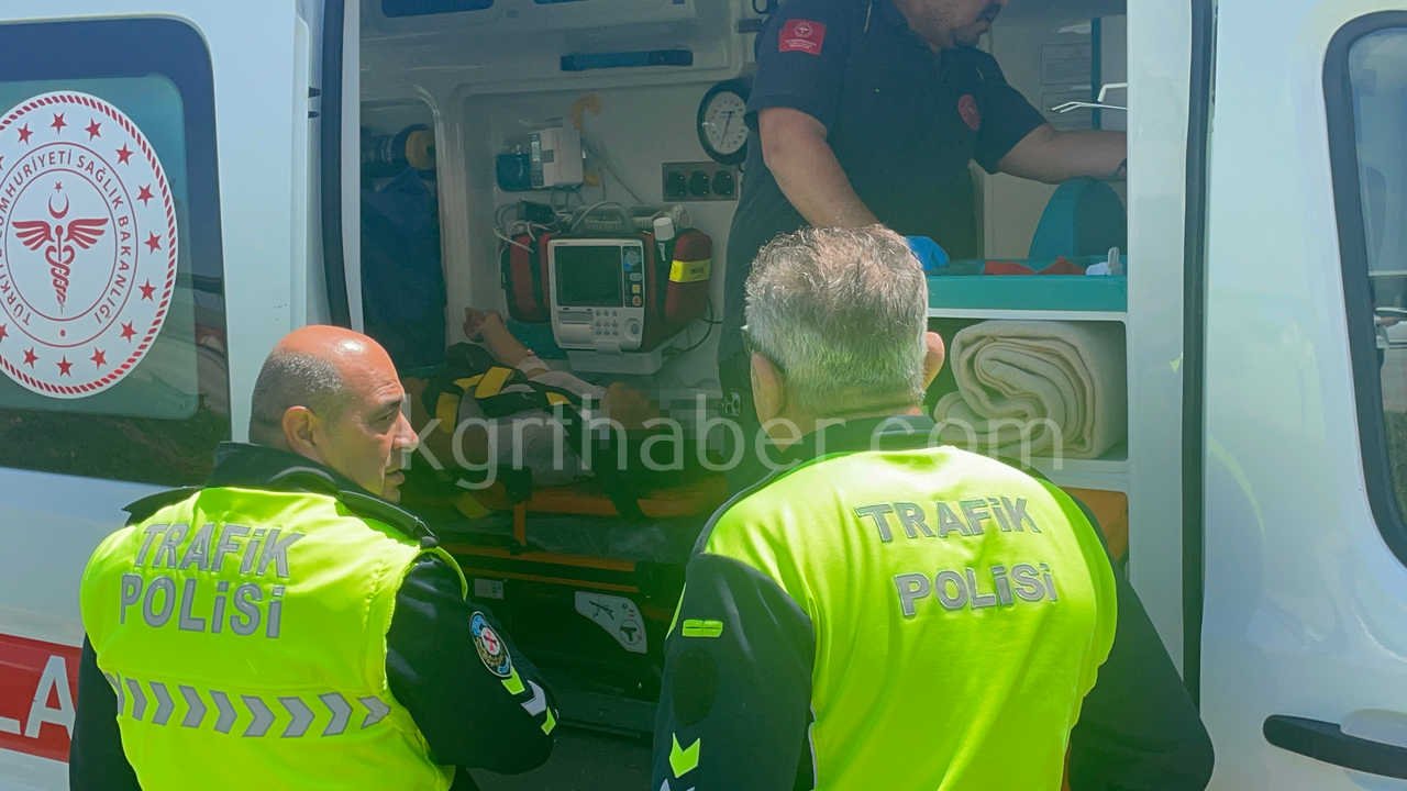 Karamanda Elektrikli Bisiklet Devrildi 1I Agir 2 Yarali3