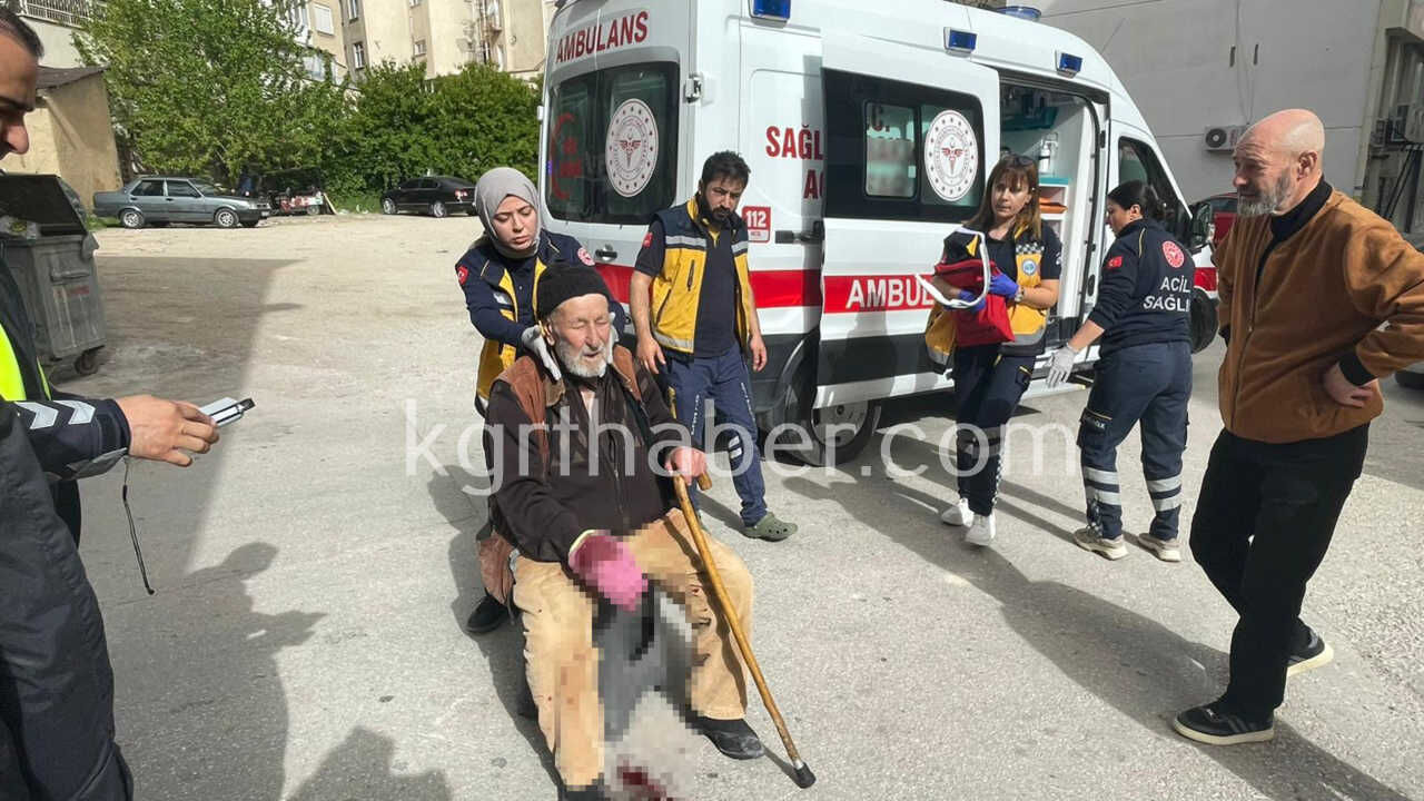 Karamanda Elektrikli Bisikletin Altinda Kalan Yasli Adam Yaralandi4