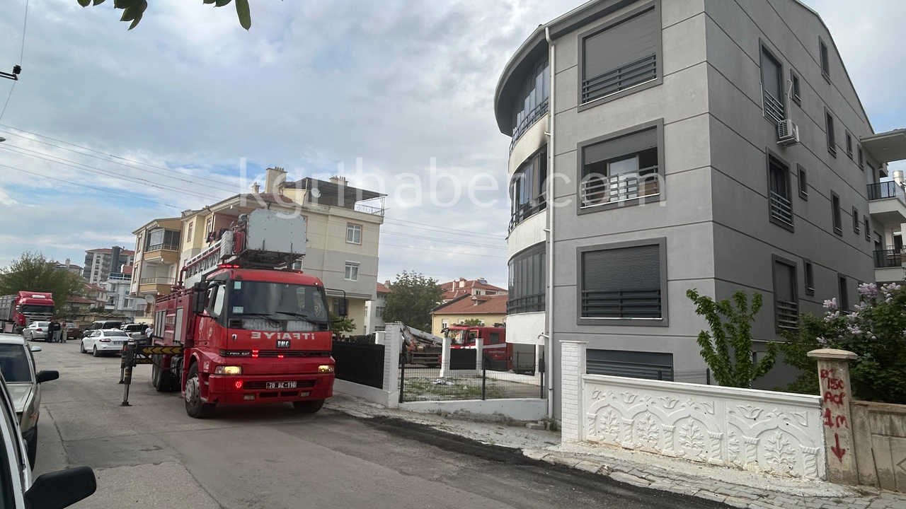 Karamanda Korkutan Balkon Yangini1