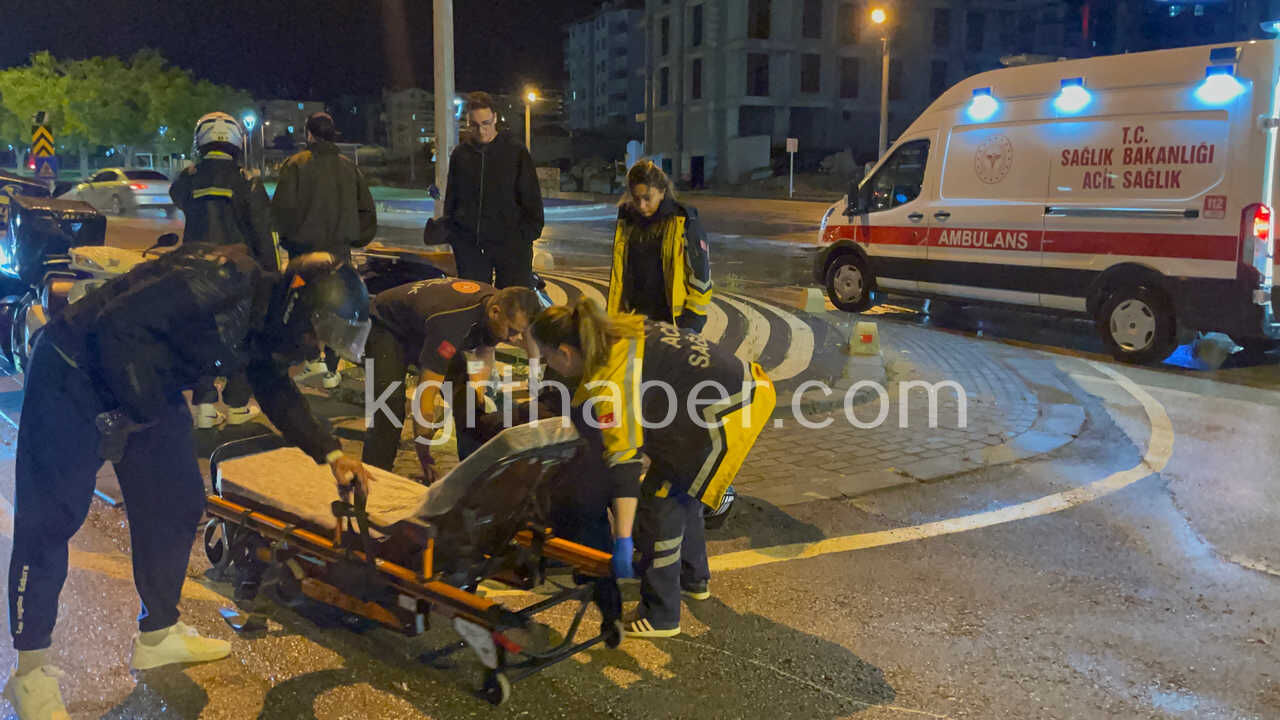 Karamanda Motosiklet Devrildi 1 Yarali0