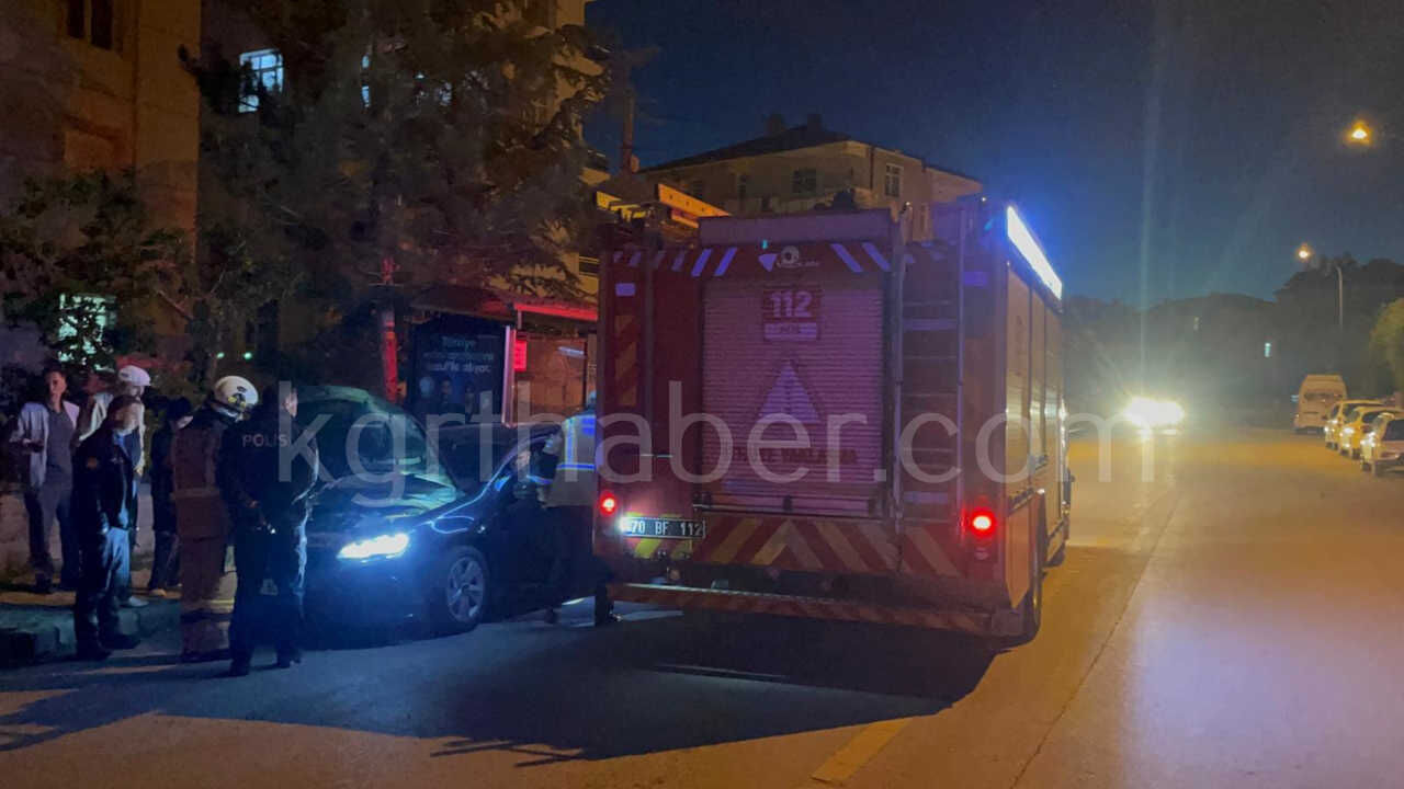 Karamanda Otomobil Yangini Ihbari Ekipleri Harekete Gecirdi2