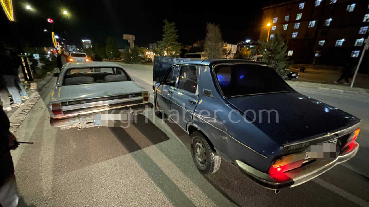 Karamanda Otomobiller Carpisti Sans Eseri Yaralanan Olmadi1