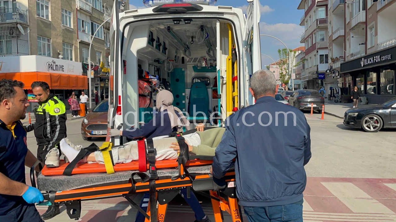 Karamanda Suv Aracla Carpisan Motosikletli Kadin Yaralandi8