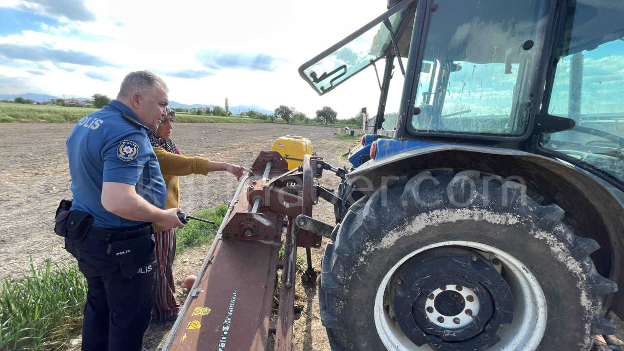 Karamanda Traktor Saftina Kolu Sikisan Sahis Yaralandi2