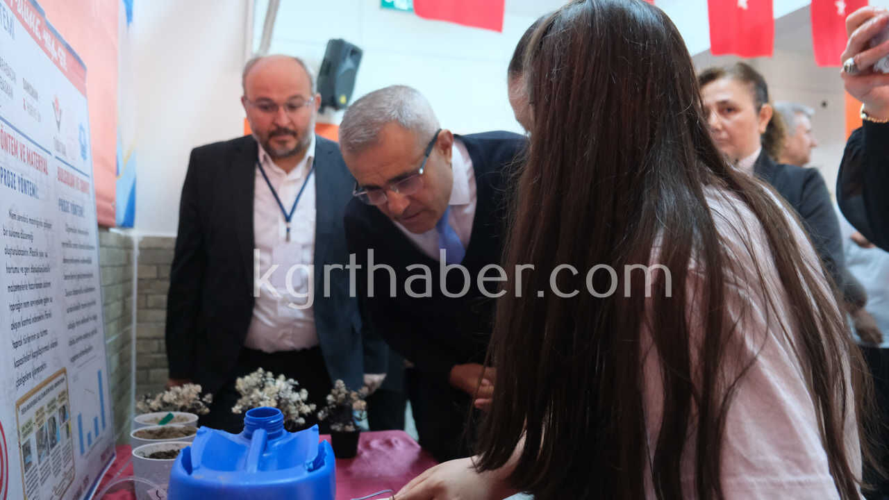 Karamanda Tubitak 4006 Bilim Fuari Heyecani7