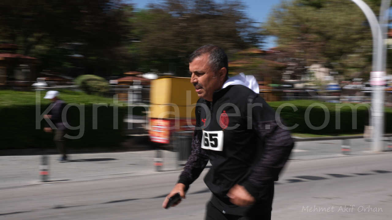 Karamanda Turk Dil Bayrami Ve Yunus Emre Halk Kosusu Heyecani8