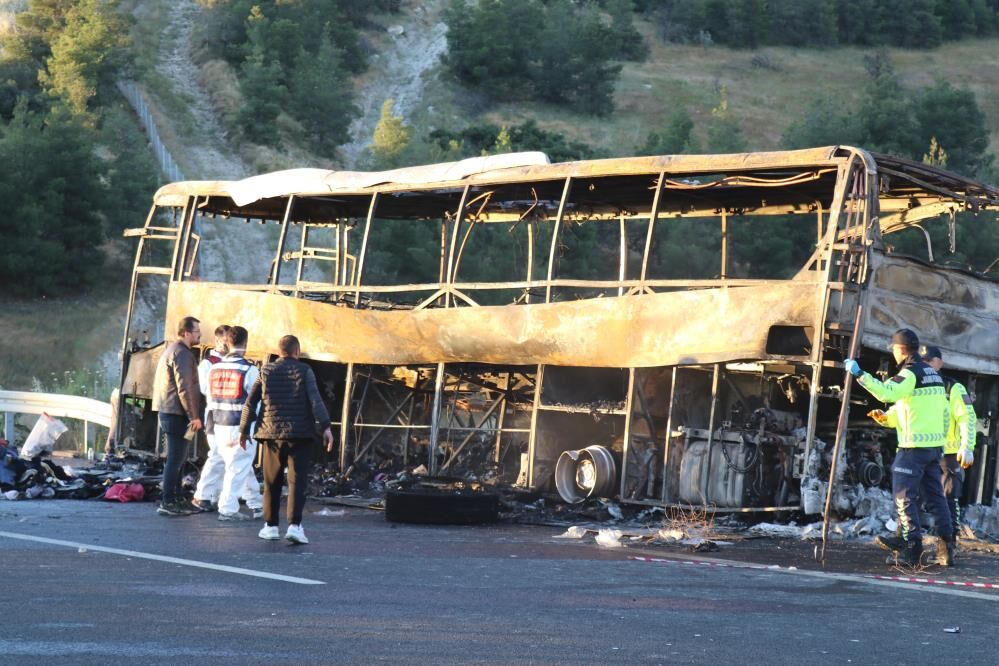 Katliam Gibi Kazada 8 Kisi Oldu1