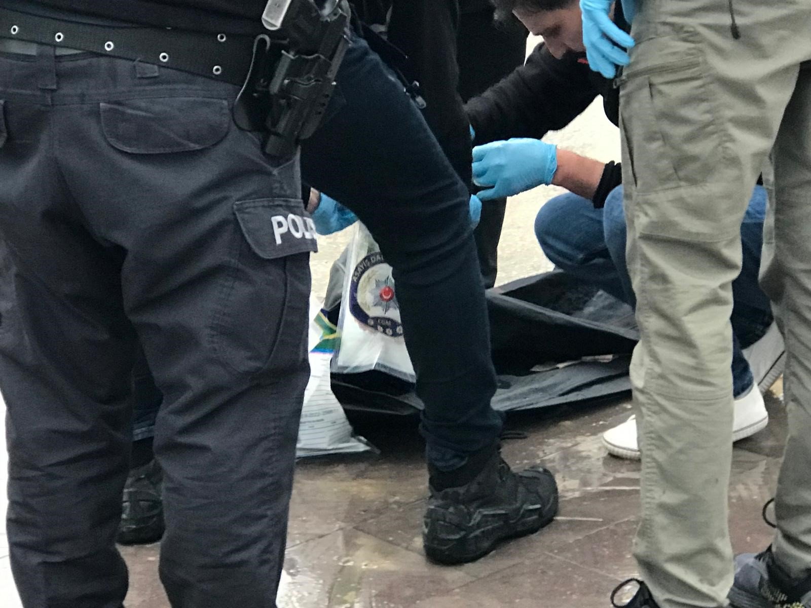 Konyada Motosikletli Kuyumcu Soygunu Supheliler Kacarken Kaza Yapti (4)