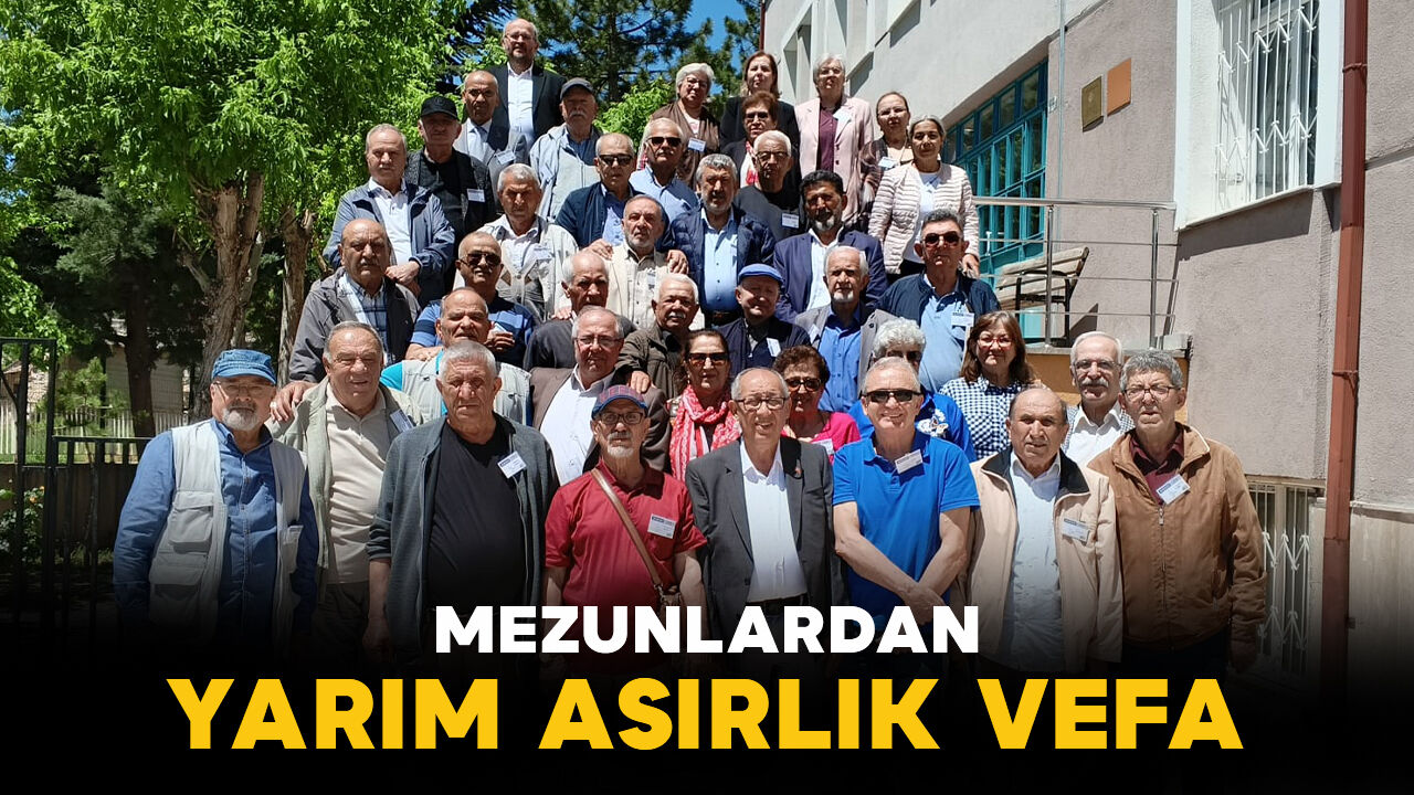 Mezunlardan Yarım Asırlık Vefa