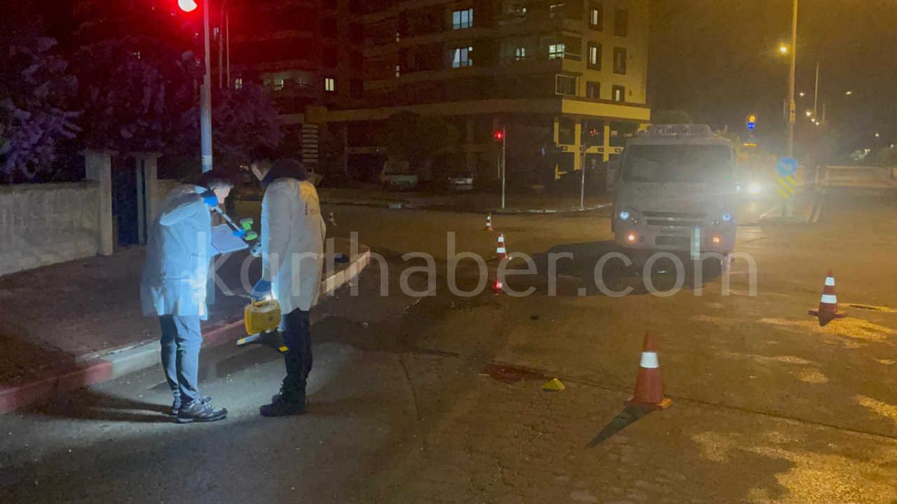 Minibusun Altinda Kalan Elektrikli Bisikletin Surucusu Agir Yaralandi12