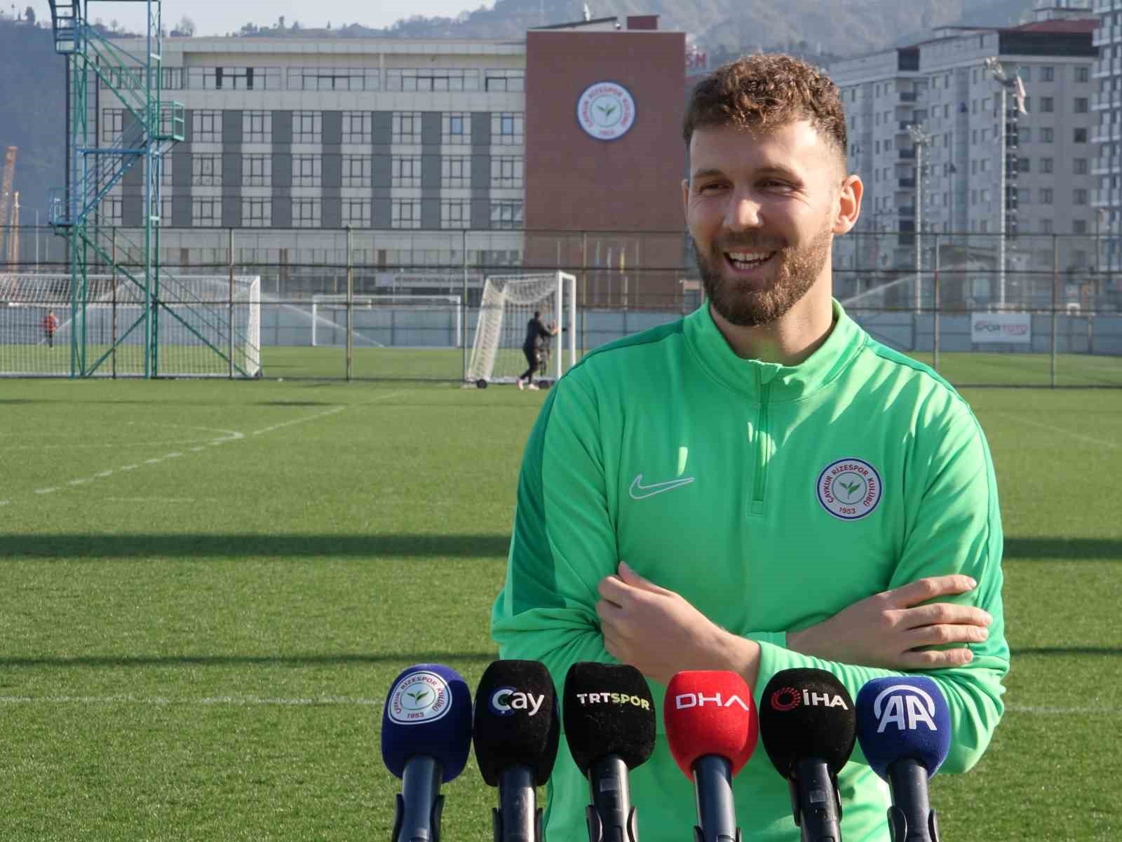 Tarik Cetin Icin Surpriz Iddia Trabzonspora Transfer Gundemde (3)