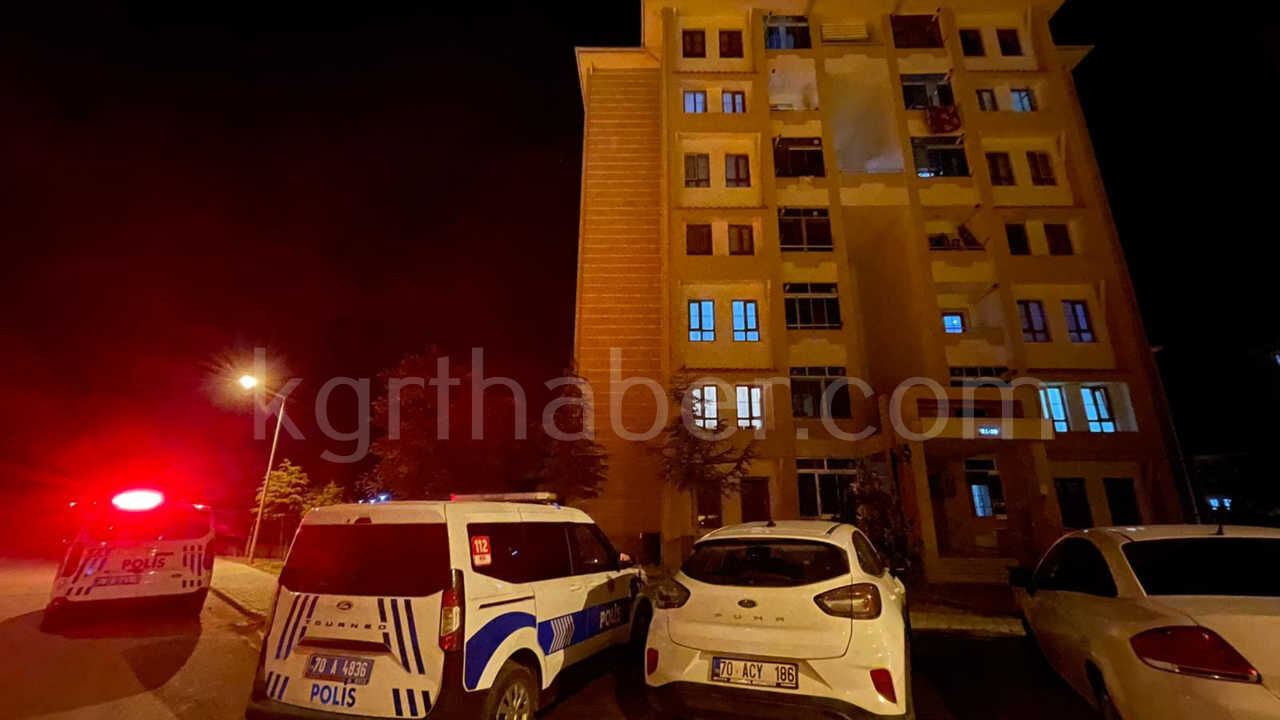 Apartmanda Sikilan Bocek Ilaci Ekipleri Harekete Gecirdi3