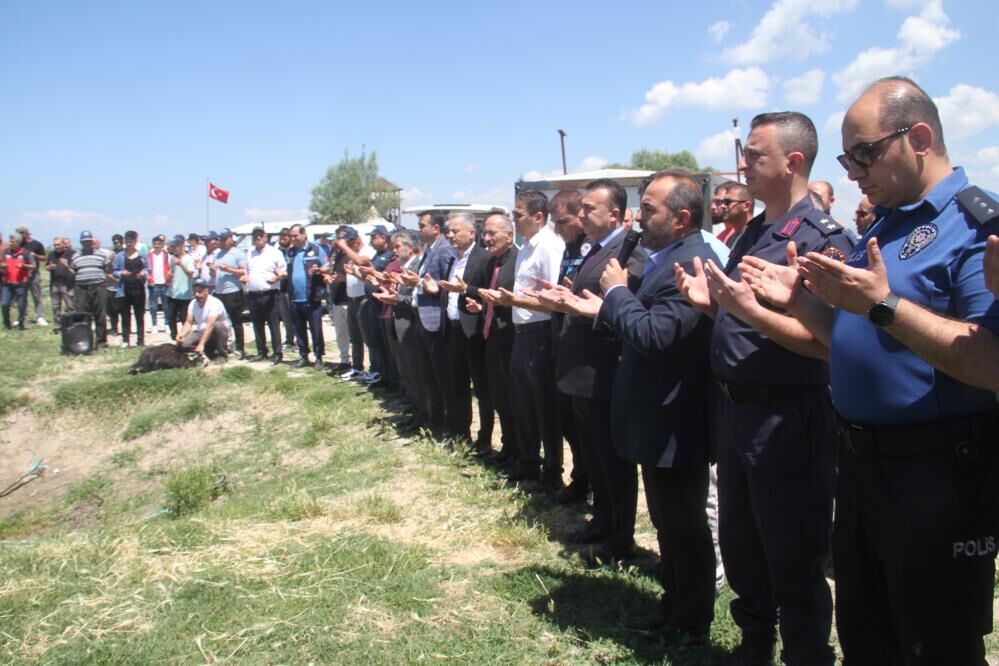Beysehir Golunde Av Sezonu Acildi1