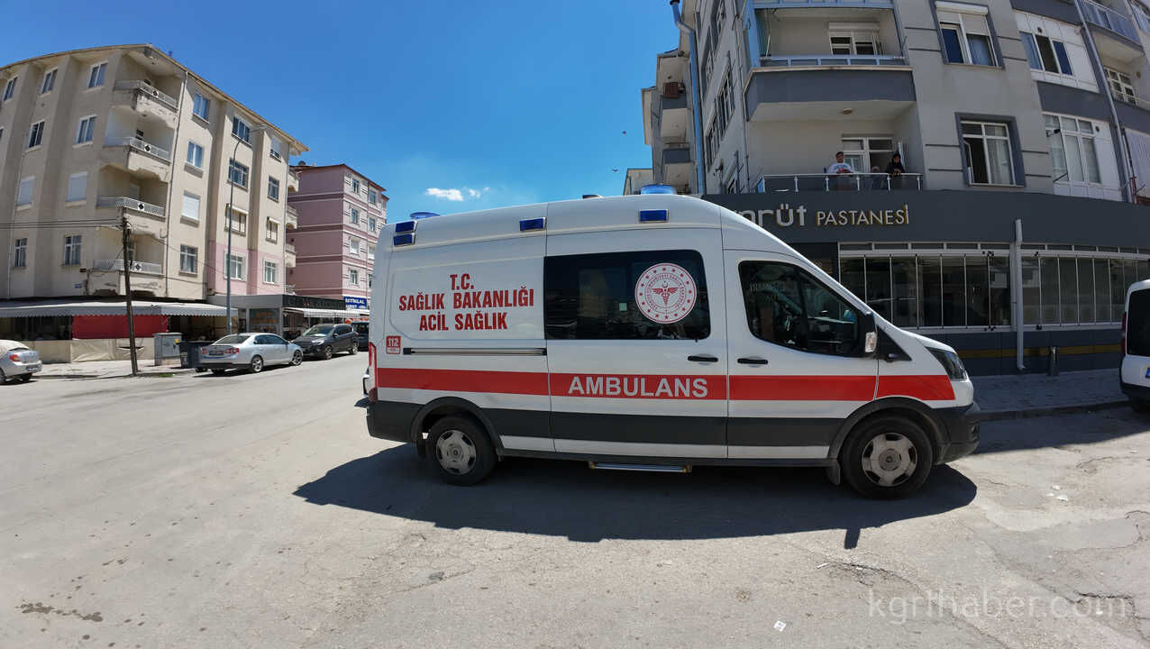 Elektrikli Bisikletin Carptigi Yasli Kadin Yaralandi0